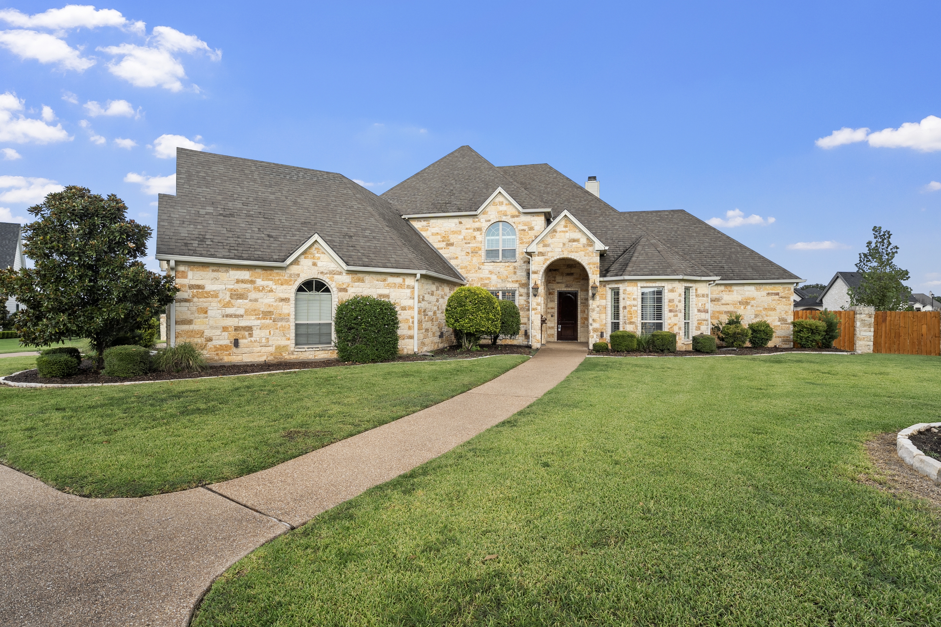 7030 Flagstone Circle