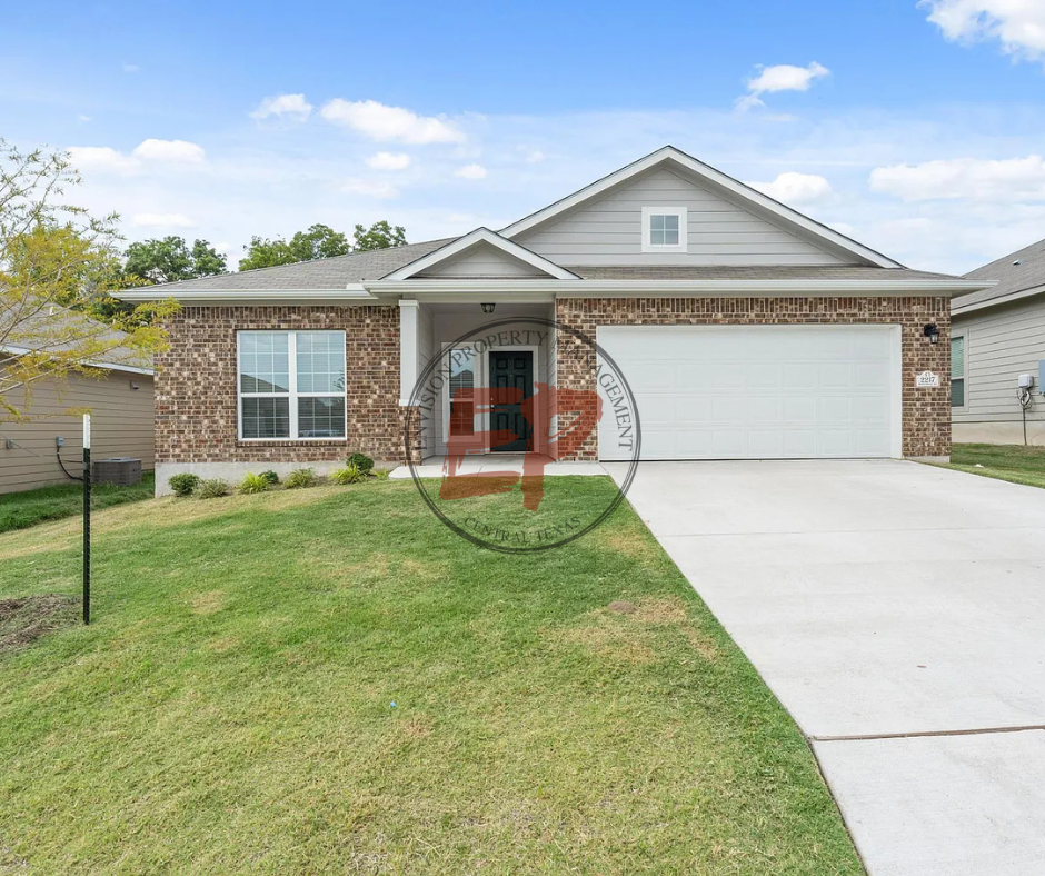 2217 Petersburg Lane