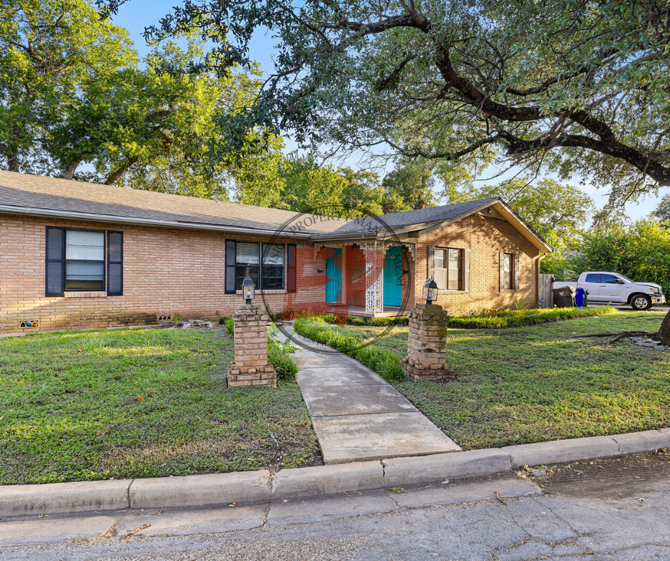 3817 Parkwood Street - B