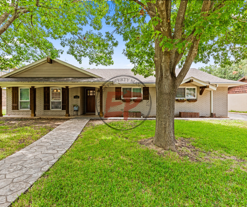 5418 Lake Highlands Drive