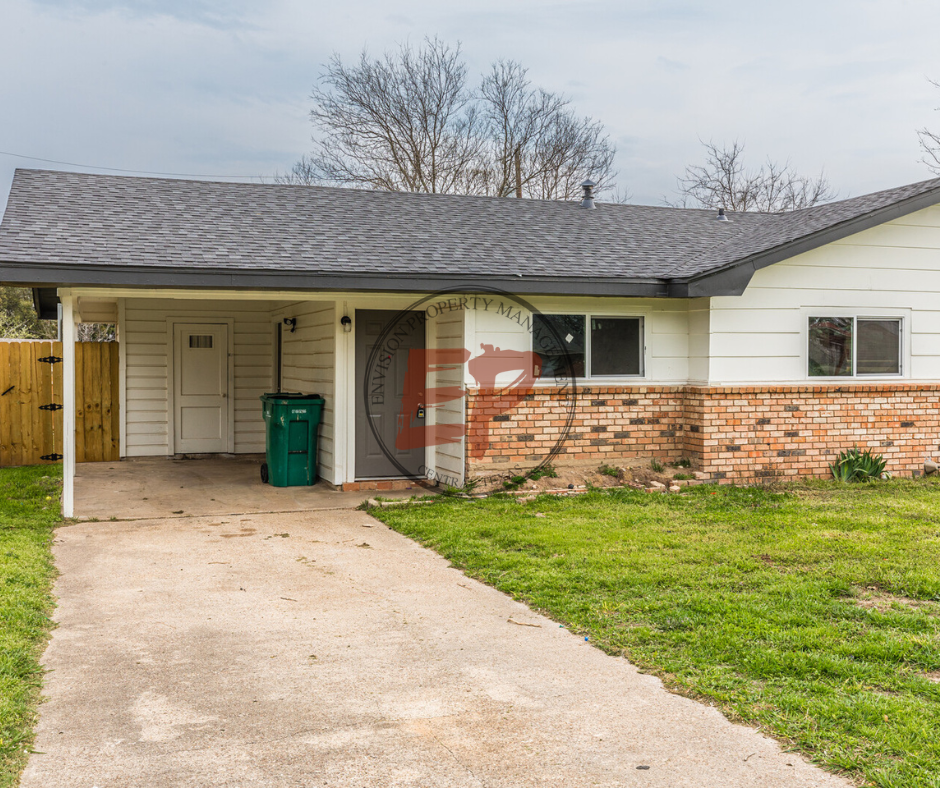 107 Shirley Drive - 1