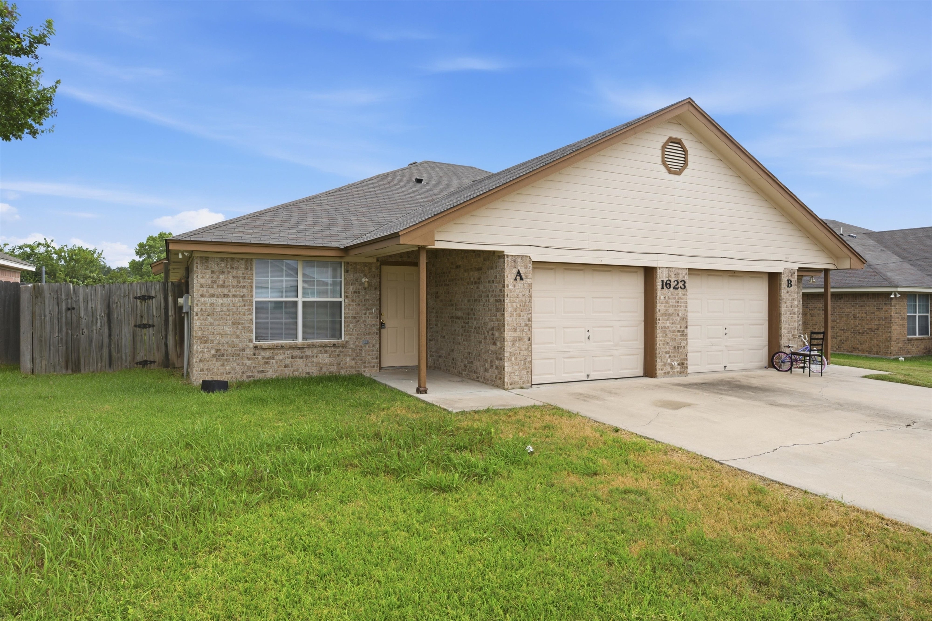 1623 Yuma Trail - A